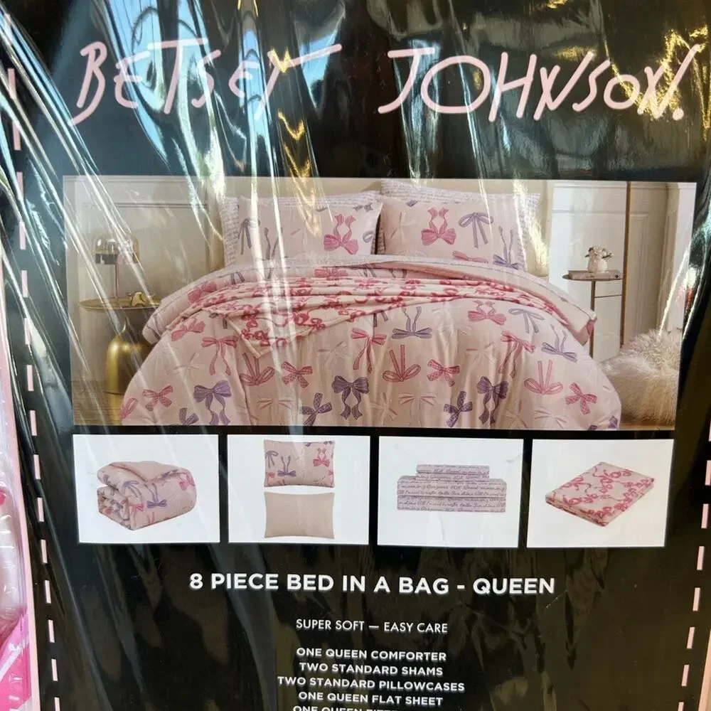 Betsey Johnson Comforter 8 Piece Set Sheets Throw Queen Pink Bows & Ribbons NEW
